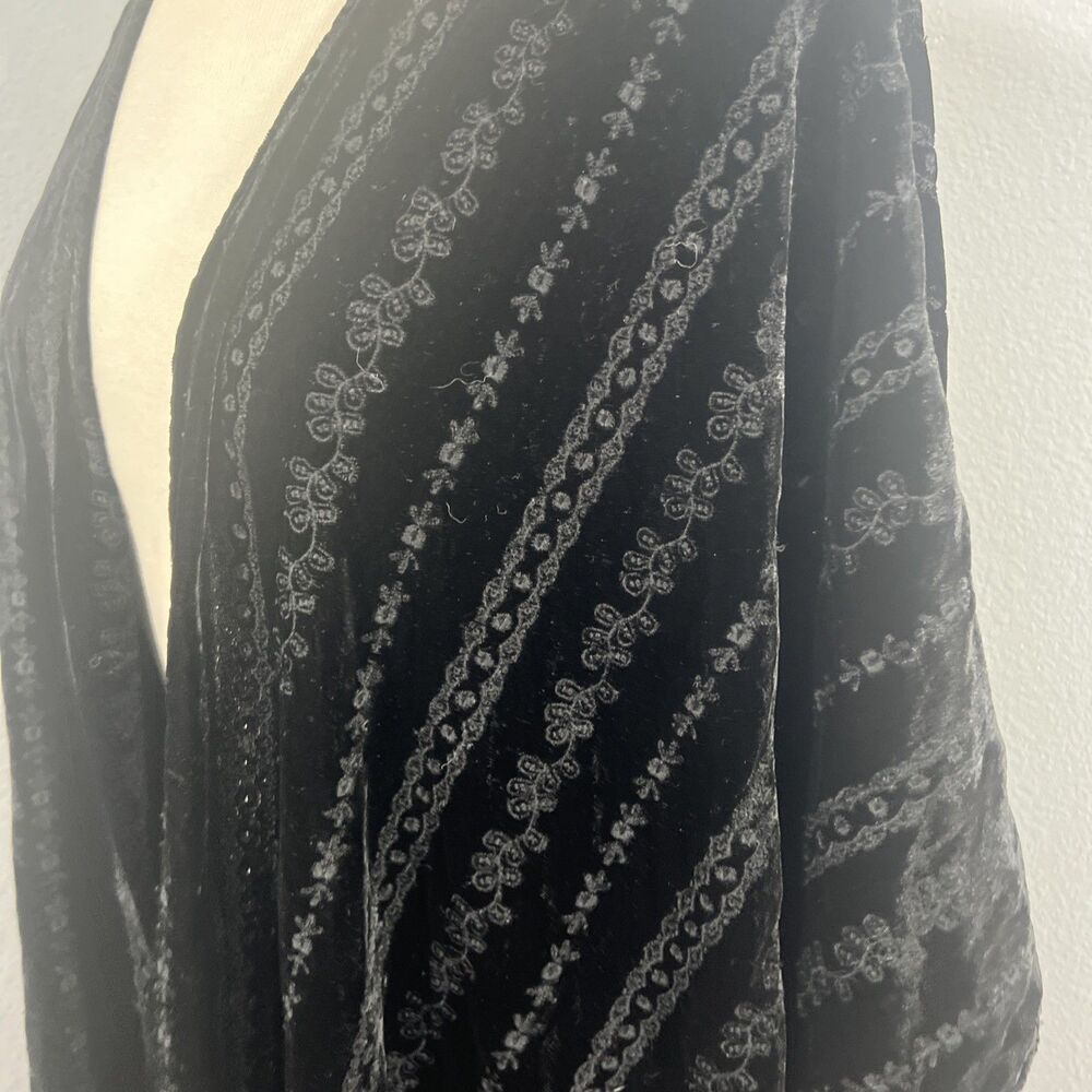 Love Libetty Johnny Was Duster Kimono Womens XS Black Velvet Open Flapper Fringe - Picture 2 of 9